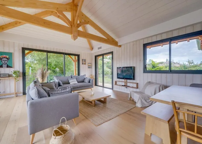 La Tchanquee Du Bassin Villa *